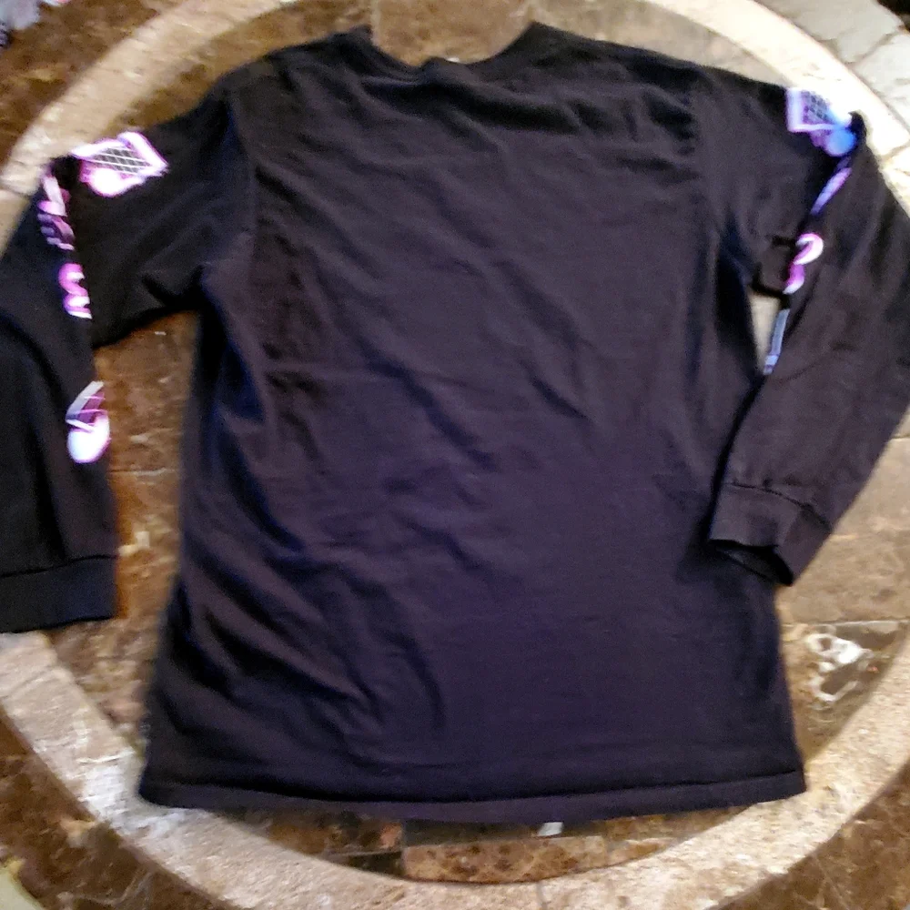 Gildan Just Smile Black Graphic long sleeve T Shirt With Bright Colors M NWOT - Picture 3 of 7